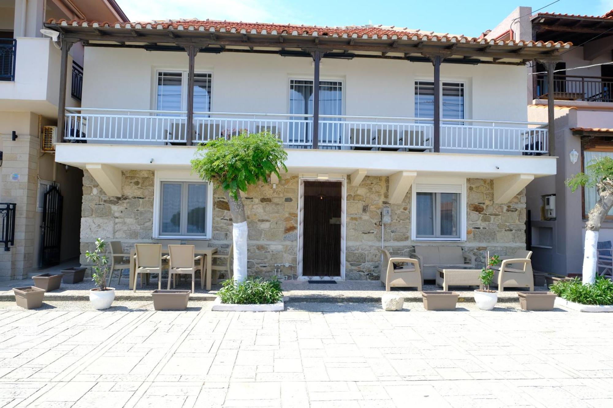 Mangoseaview Home1 Nea Roda Exterior photo